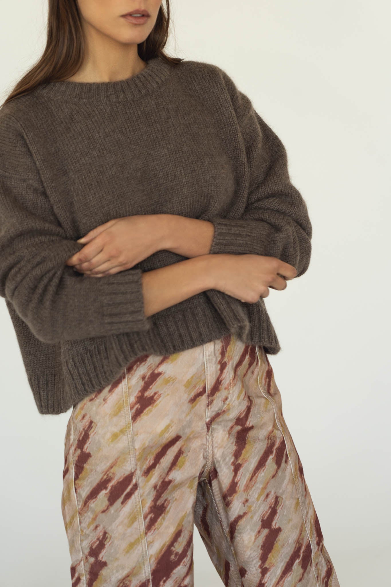 Claudia Alpaca Brown Crewneck - Näz - Sustainable Fashion Made in Portugal