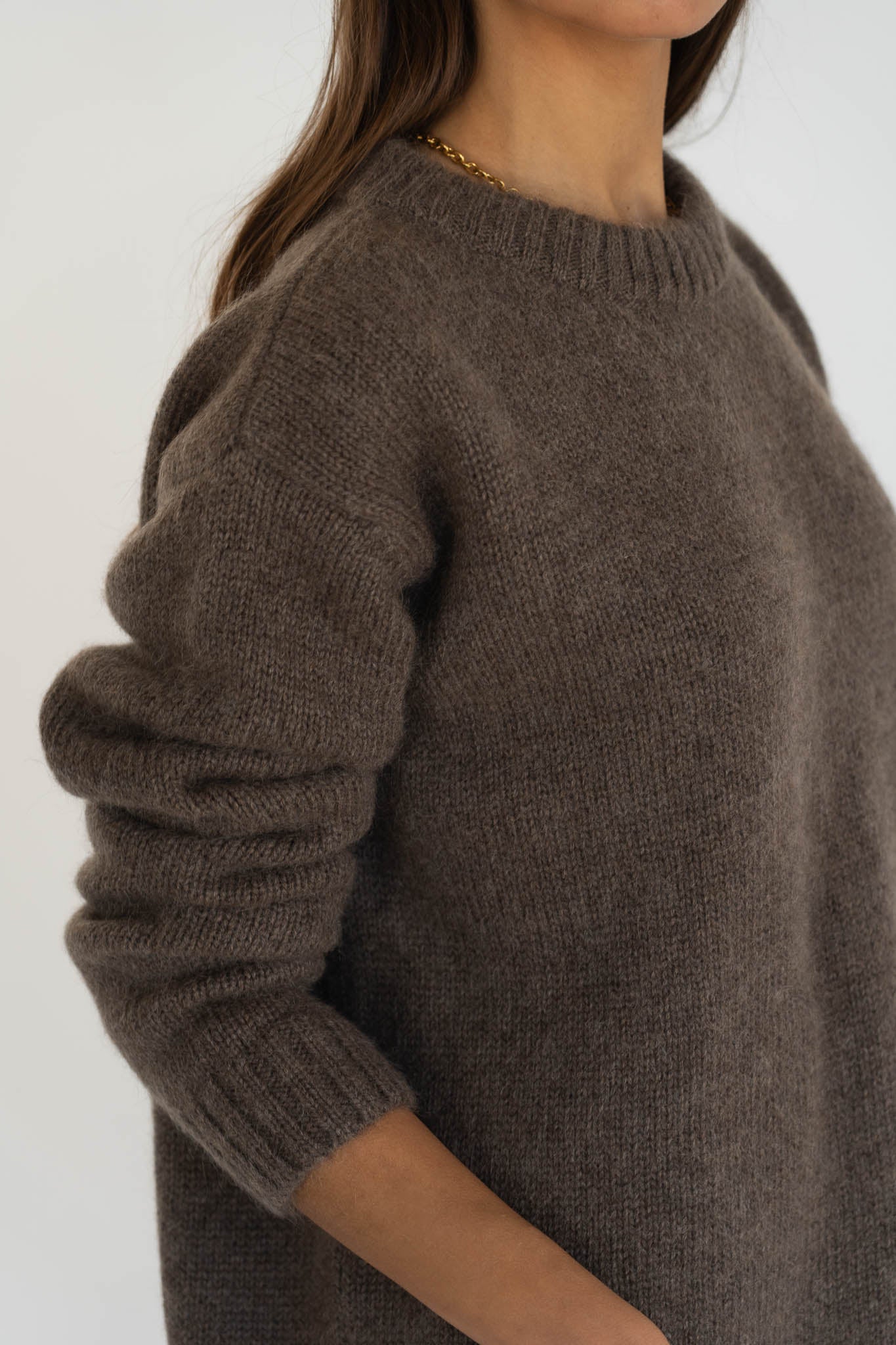 Claudia Alpaca Brown Jumper - Näz - Sustainable Fashion Made in Portugal