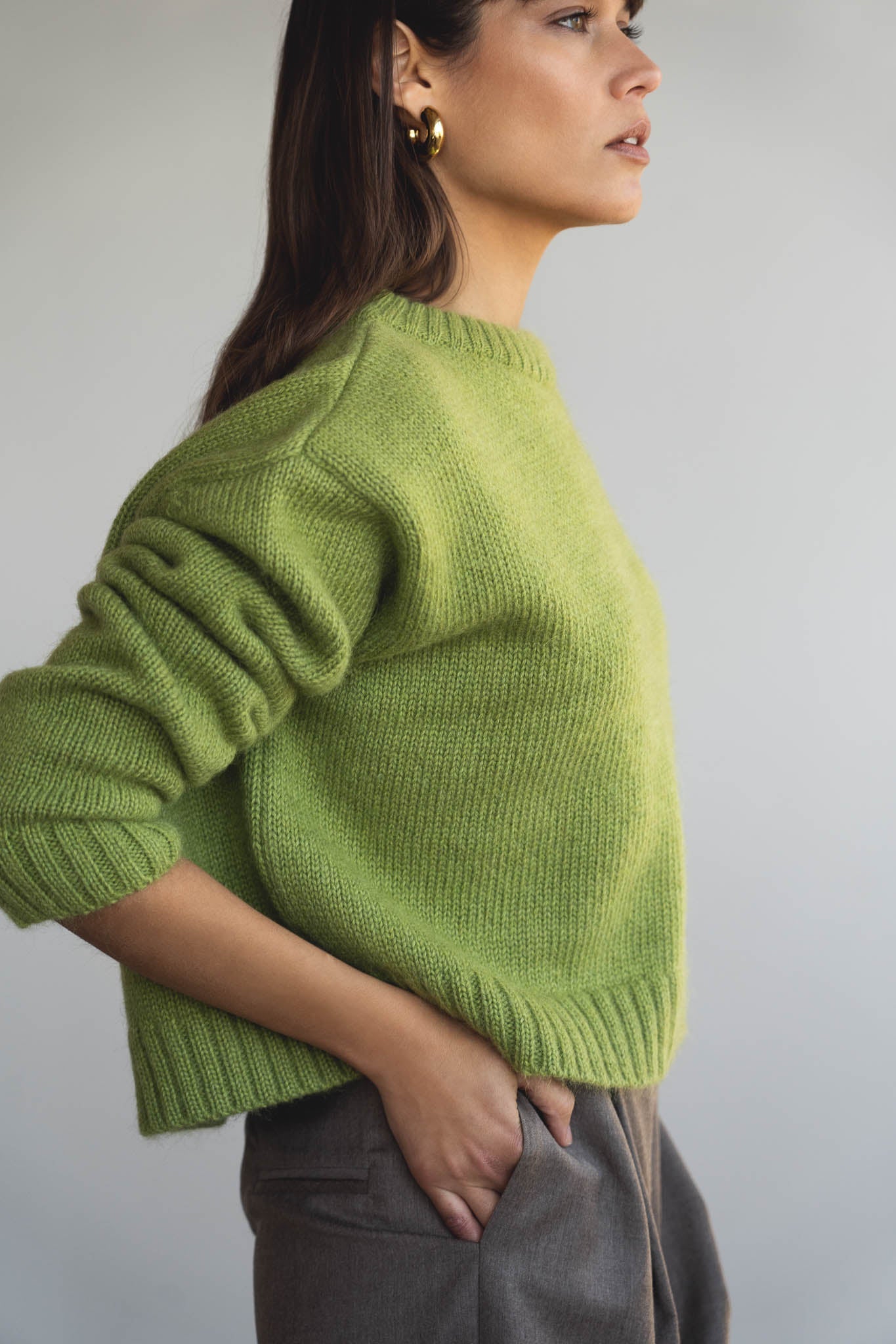 Claudia Alpaca Pistachio Crewneck - Näz - Sustainable Fashion Made in Portugal