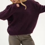 Claudia Eggplant Alpaca Jumper - Näz-Sustainable Fashion Made in Portugal