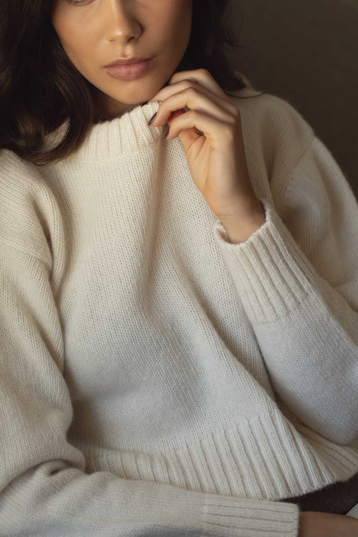 Claudia White Recycled Jumper - Näz - Sustainable Fashion Made in Portugal