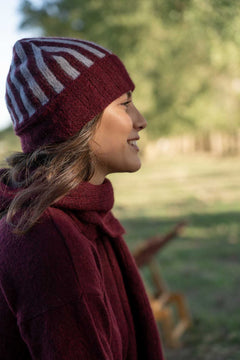 Ellie Striped Bordeaux Beanie - Näz-Sustainable Fashion Made in Portugal