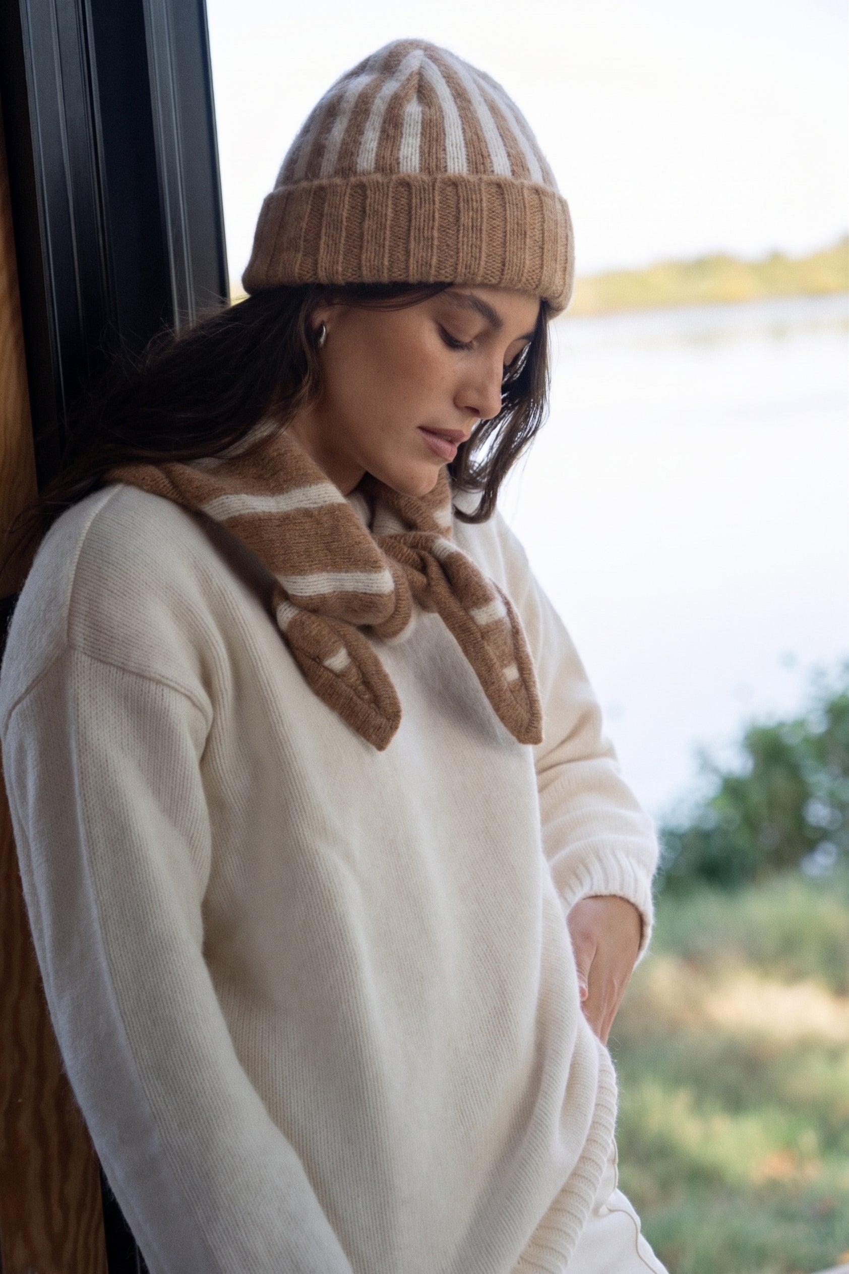 Ellie Striped Camel Beanie - Näz-Sustainable Fashion Made in Portugal