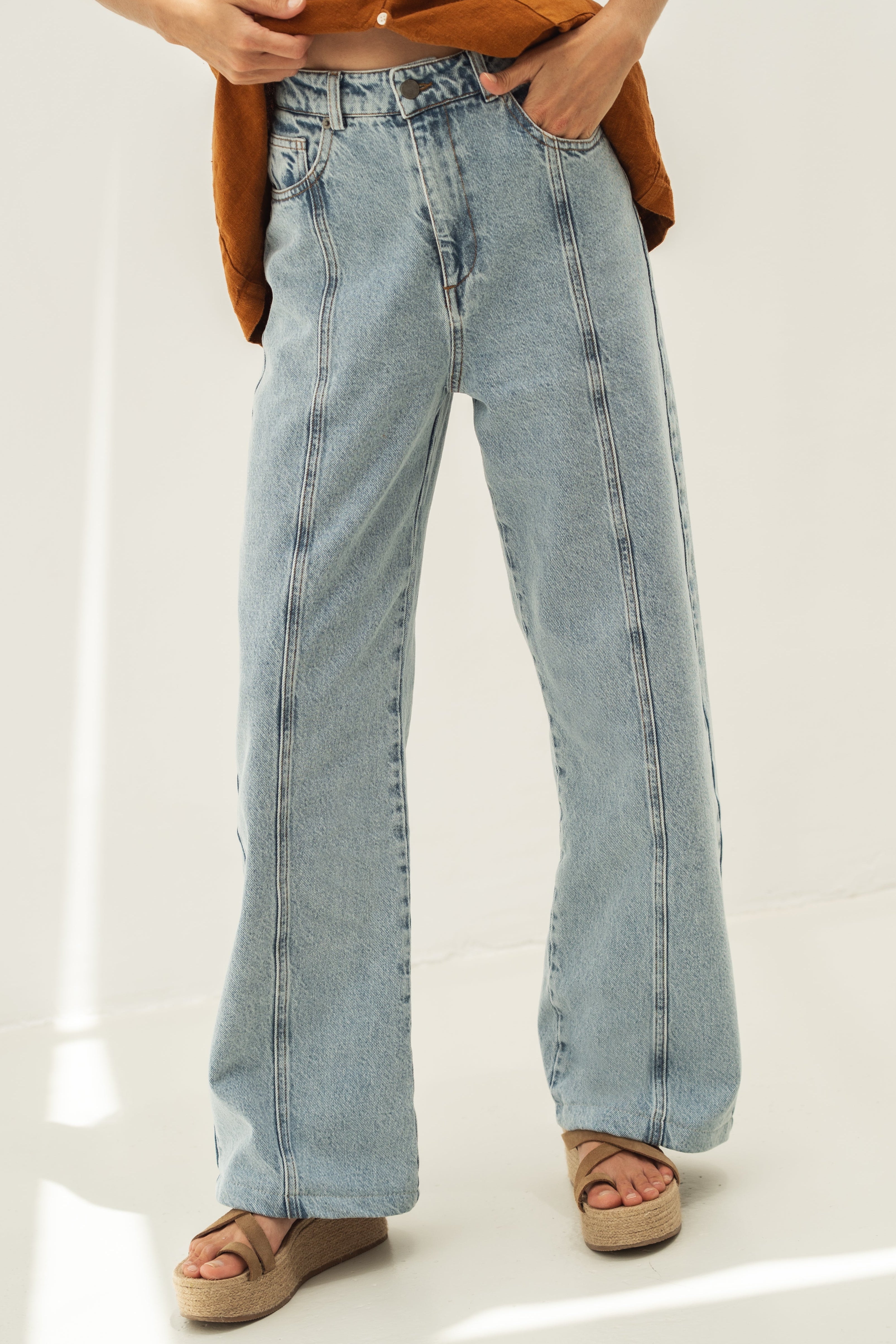 Elsa Light Denim Cotton Jeans - Näz - Sustainable Fashion Made in Portugal