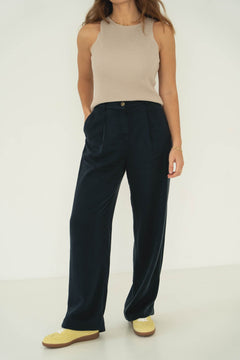 Mara Navy Tencel Trousers - Näz - Sustainable Fashion Made in Portugal