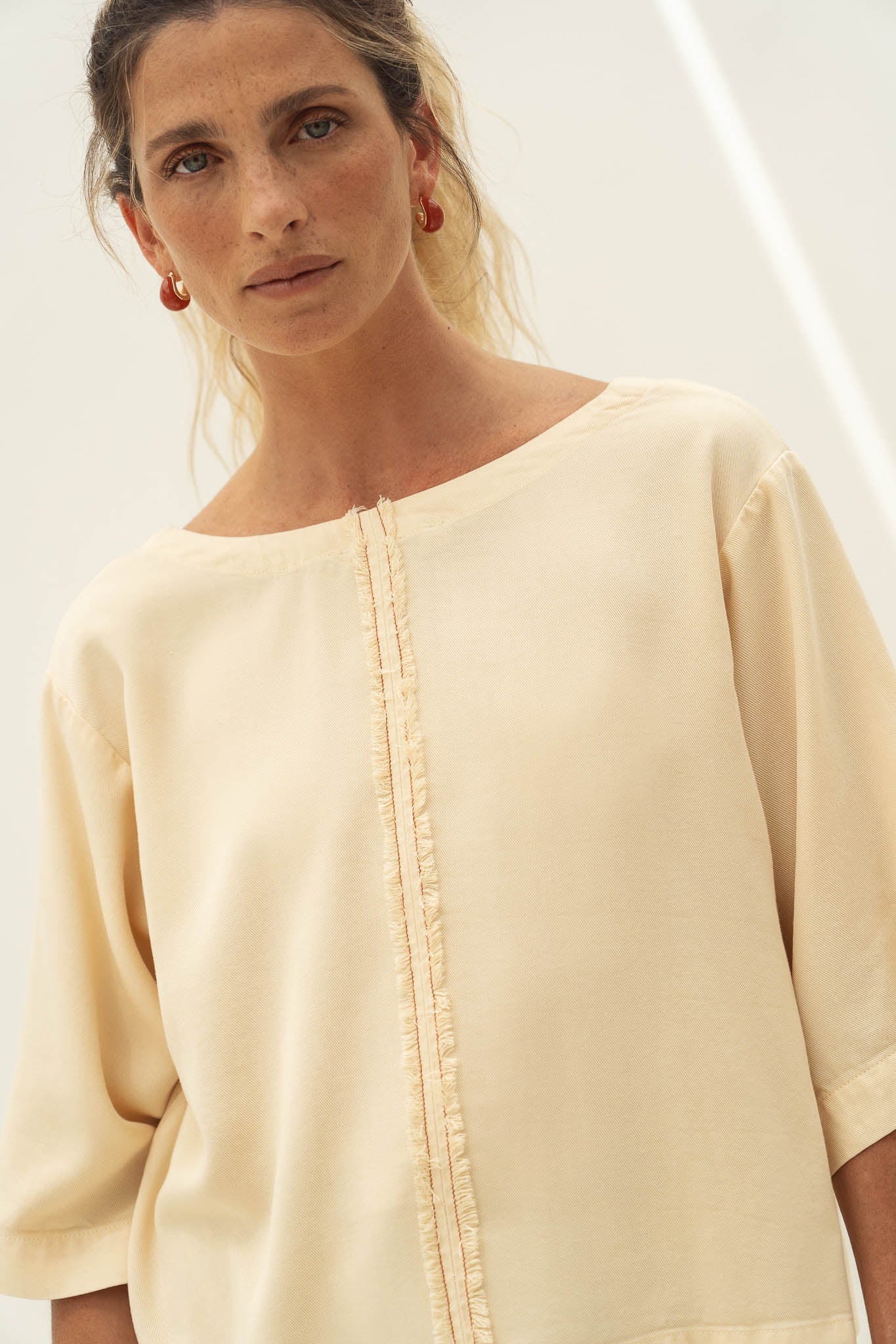Sari Beige Tencel Top - Näz - Sustainable Fashion Made in Portugal