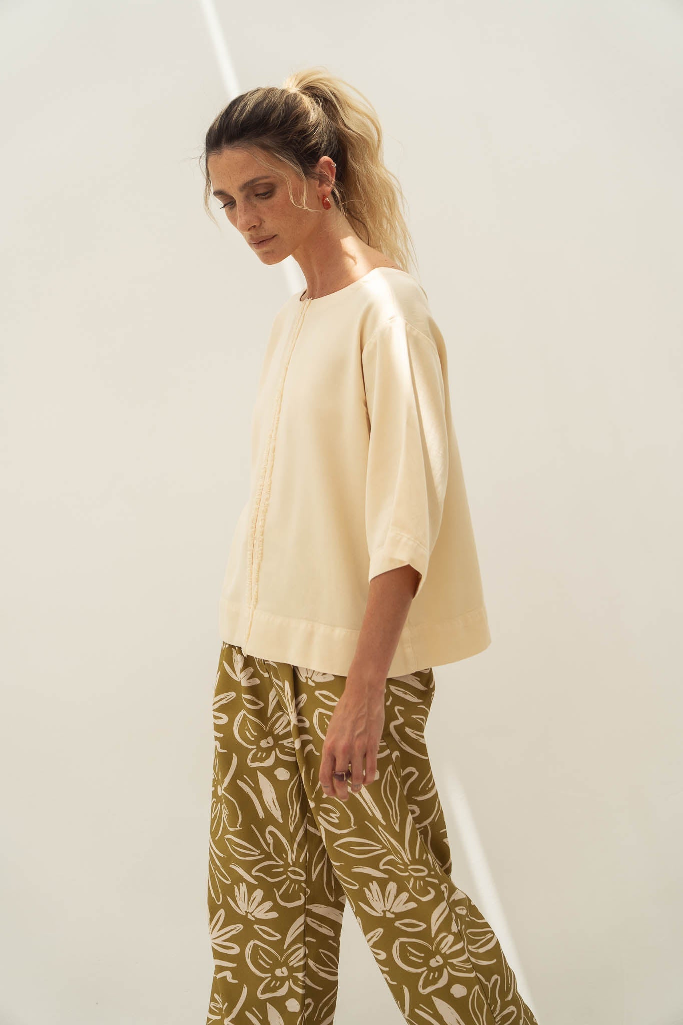 Sari Beige Tencel Top - Näz - Sustainable Fashion Made in Portugal