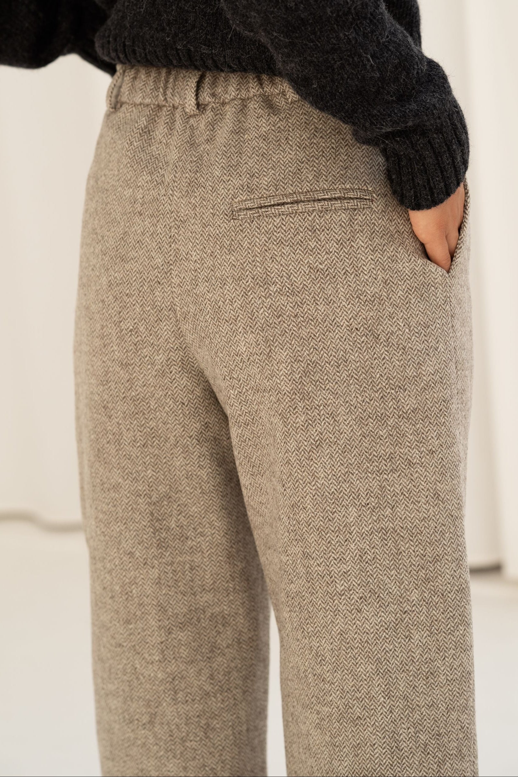 Zoe Herringbone Wool Trousers - Näz - Sustainable Fashion Made in Portugal